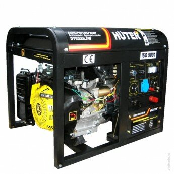 Электрогенератор Huter DY6500LXW Портативный бензиновый электрогенератор HUTER DY6500LXW мощностью 5 кВт предназначен в качестве резервного источника электроснабжения. С функцией сварки, на колесах.