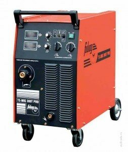 Полуавтомат трансформаторного типа Fubag TS-MIG 300 T PRO 380В Напряжение 380 В. Сварочный ток в режиме MIG/MAG 56-300 А. Диаметр электрода 1/1,2 мм. Вес 91 кг